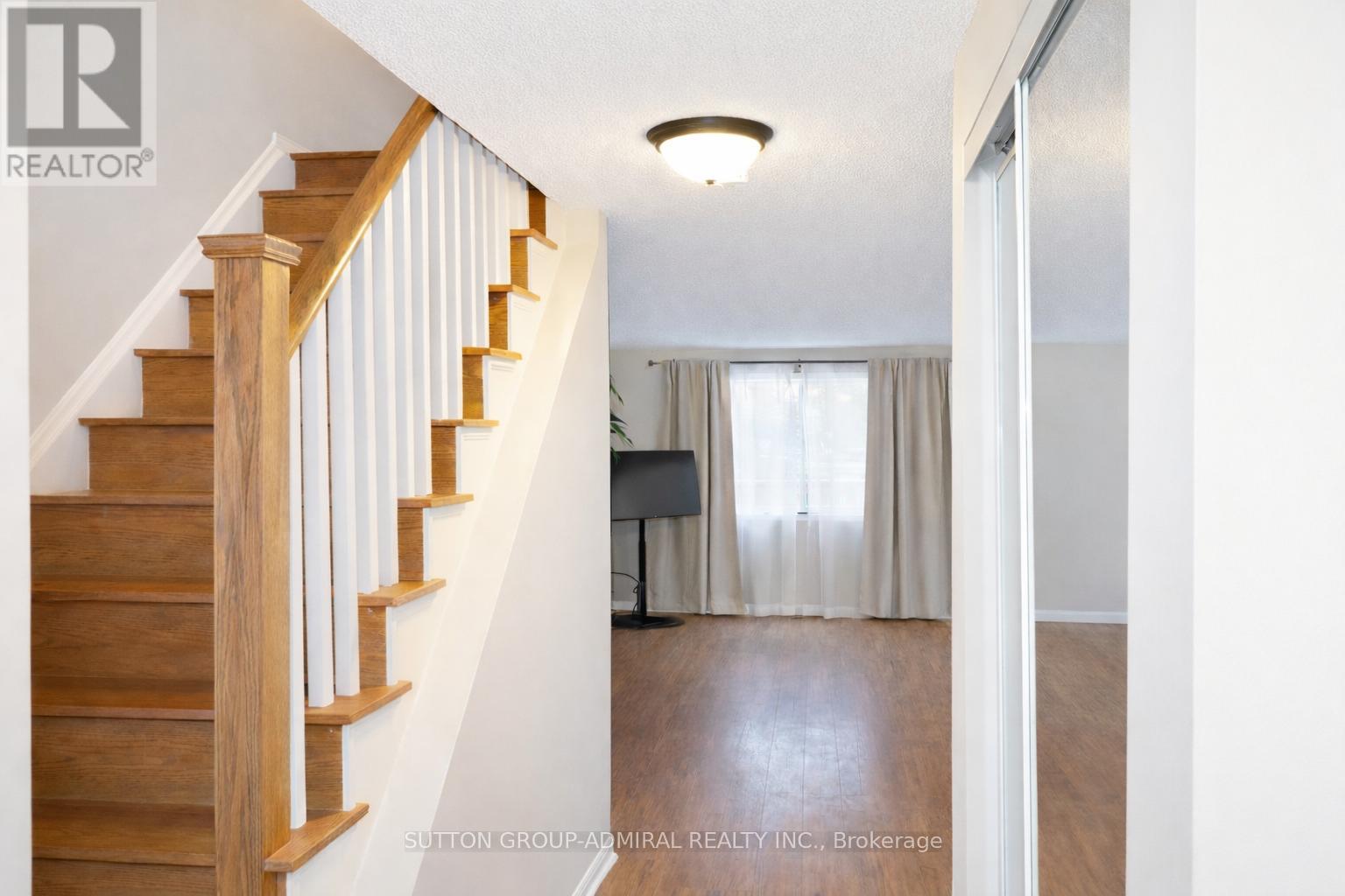 133 Columbia Road, Barrie (Holly), Ontario  L4N 8E3 - Photo 22 - S12693736