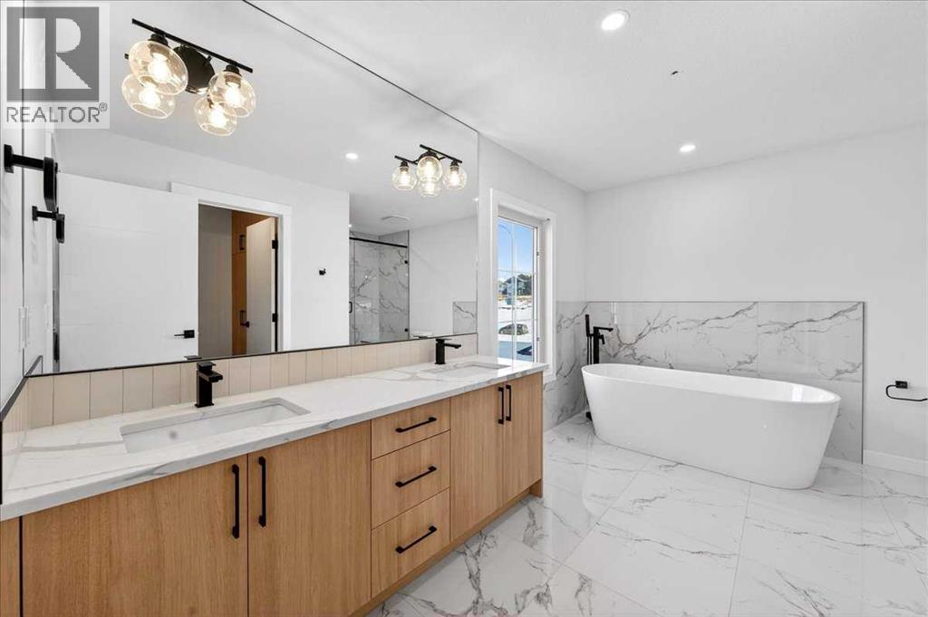 11 Lakewood Way, Strathmore, Alberta  T1P 1W9 - Photo 27 - A2282533