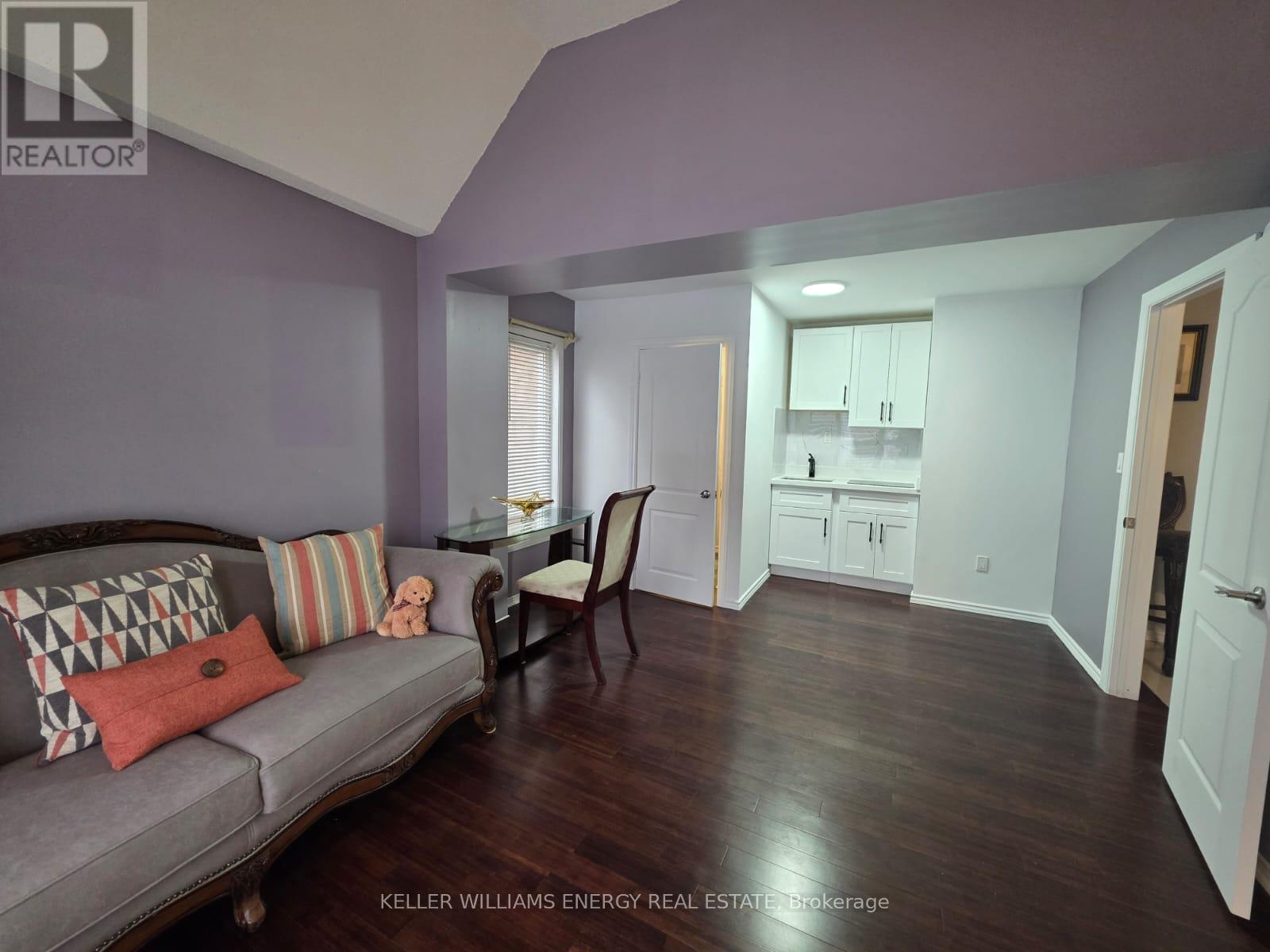 12 Phillpot Lane, Ajax (Northwest Ajax), Ontario  L1T 4E1 - Photo 5 - E12744278