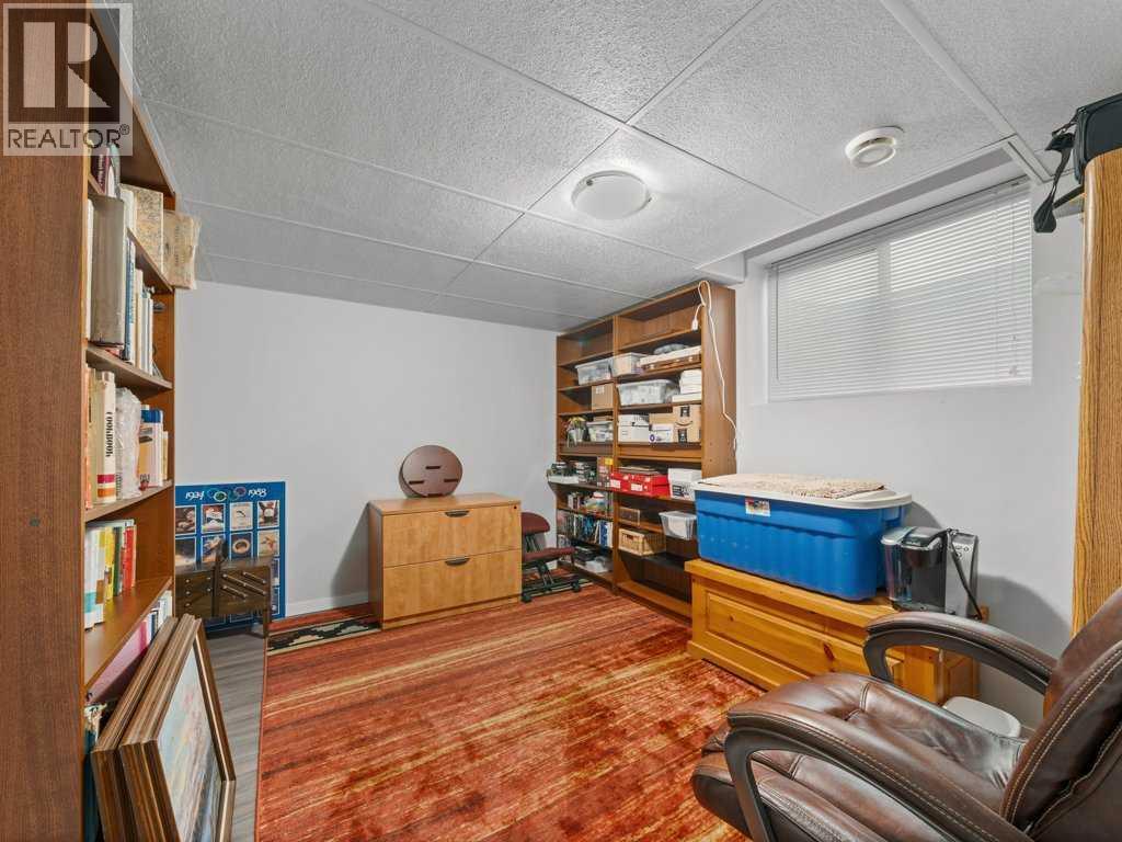 33 Amery Green, Crossfield, Alberta  T0M 0S0 - Photo 28 - A2279805