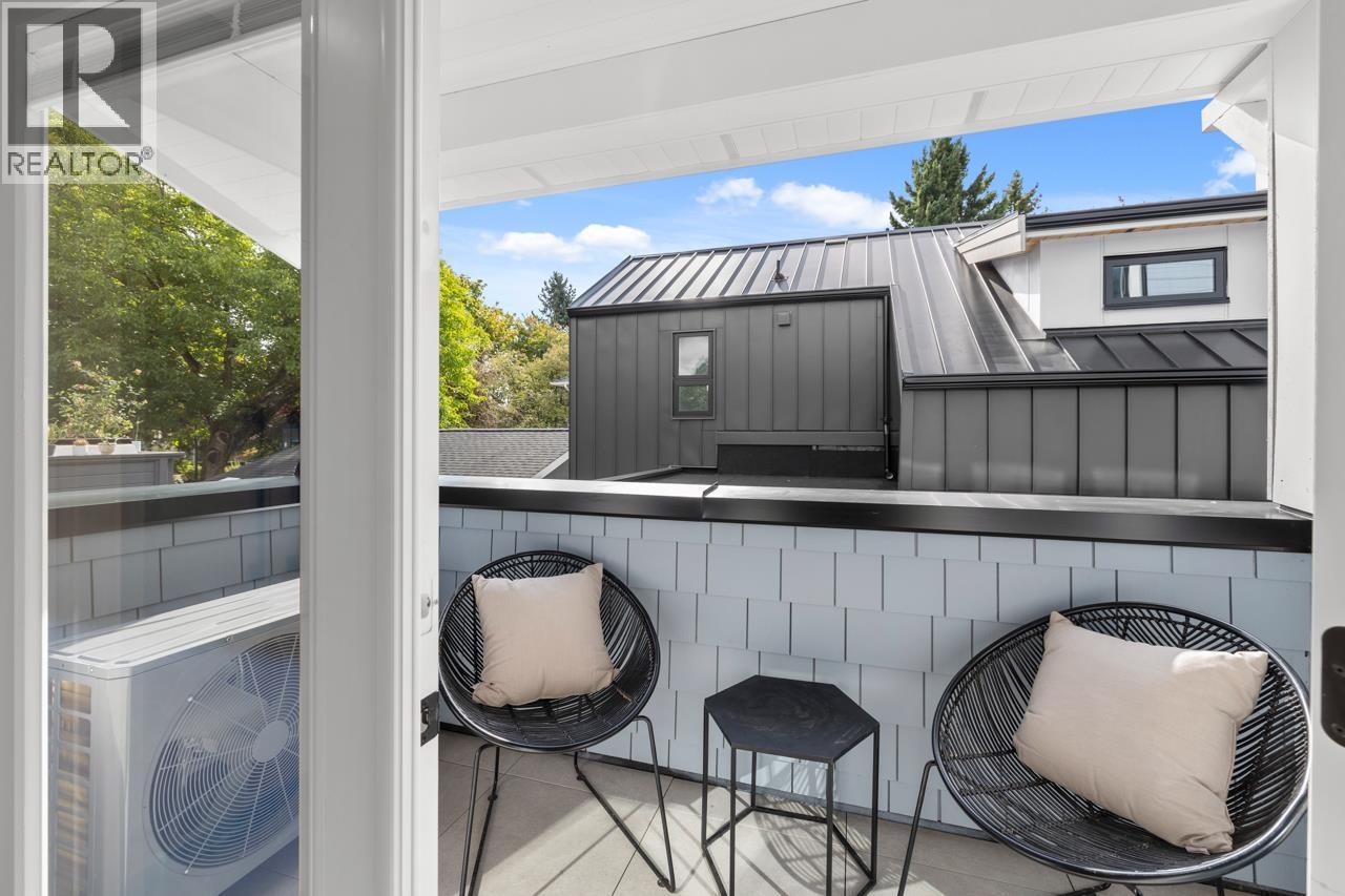 2436 W 49th Avenue, Vancouver, British Columbia  V6M 2V3 - Photo 14 - R3085036