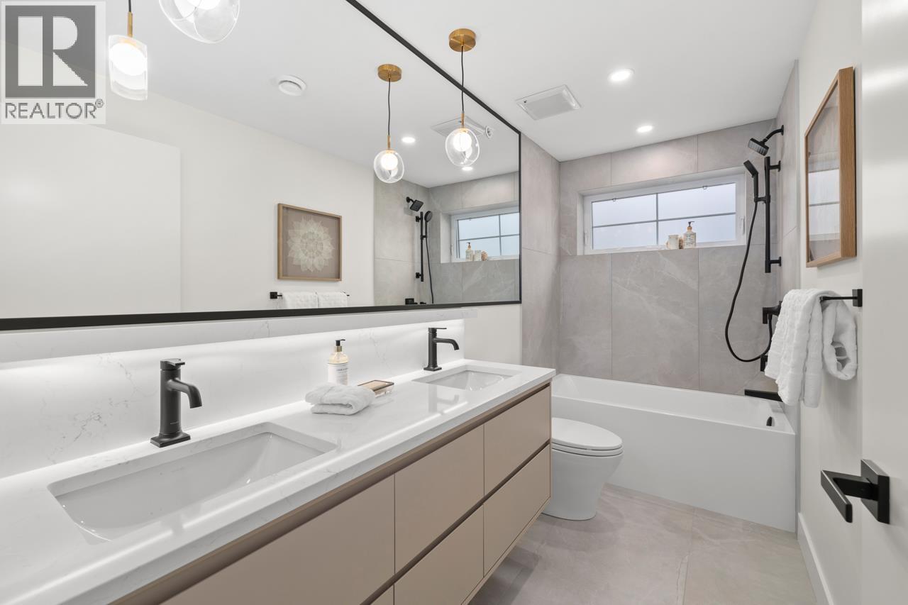 2436 W 49th Avenue, Vancouver, British Columbia  V6M 2V3 - Photo 29 - R3085036