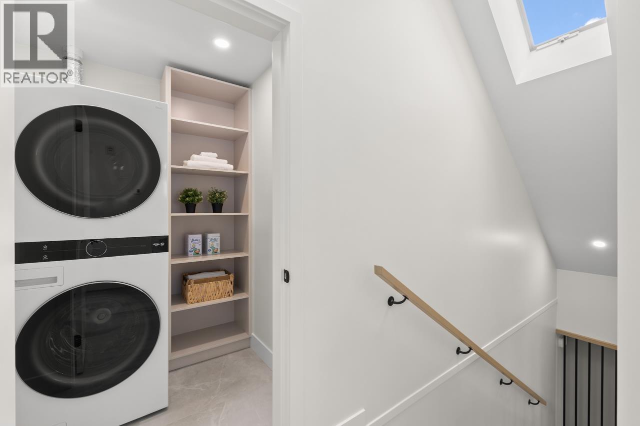 2436 W 49th Avenue, Vancouver, British Columbia  V6M 2V3 - Photo 31 - R3085036