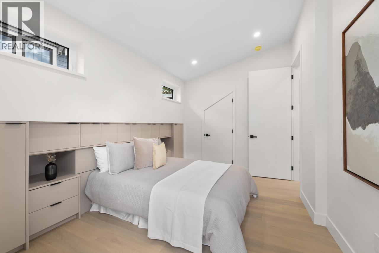 2430 W 49th Avenue, Vancouver, British Columbia  V6M 2V3 - Photo 29 - R3085038