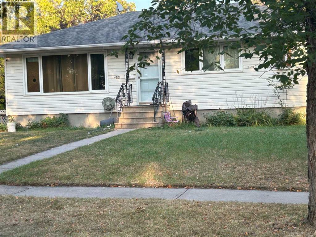 4619 48 Street, Camrose, Alberta  T4V 1K9 - Photo 2 - A2257653