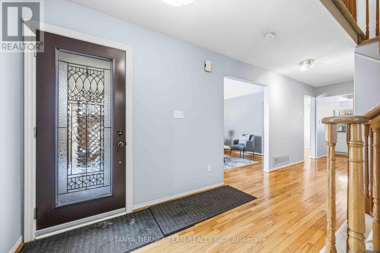 748 Bennett Crescent, Oshawa, Ontario  L1K 1T6 - Photo 7 - E12744308