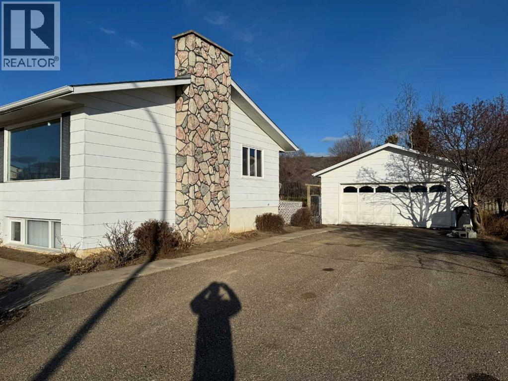 8005 94 Street, Peace River, Alberta  T8S 1E8 - Photo 40 - A2263376