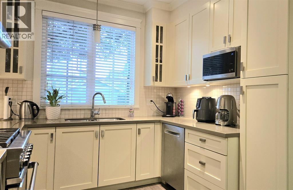 5467 Dunbar Street, Vancouver, British Columbia V6N 1W4 - Photo 7 - R3085003