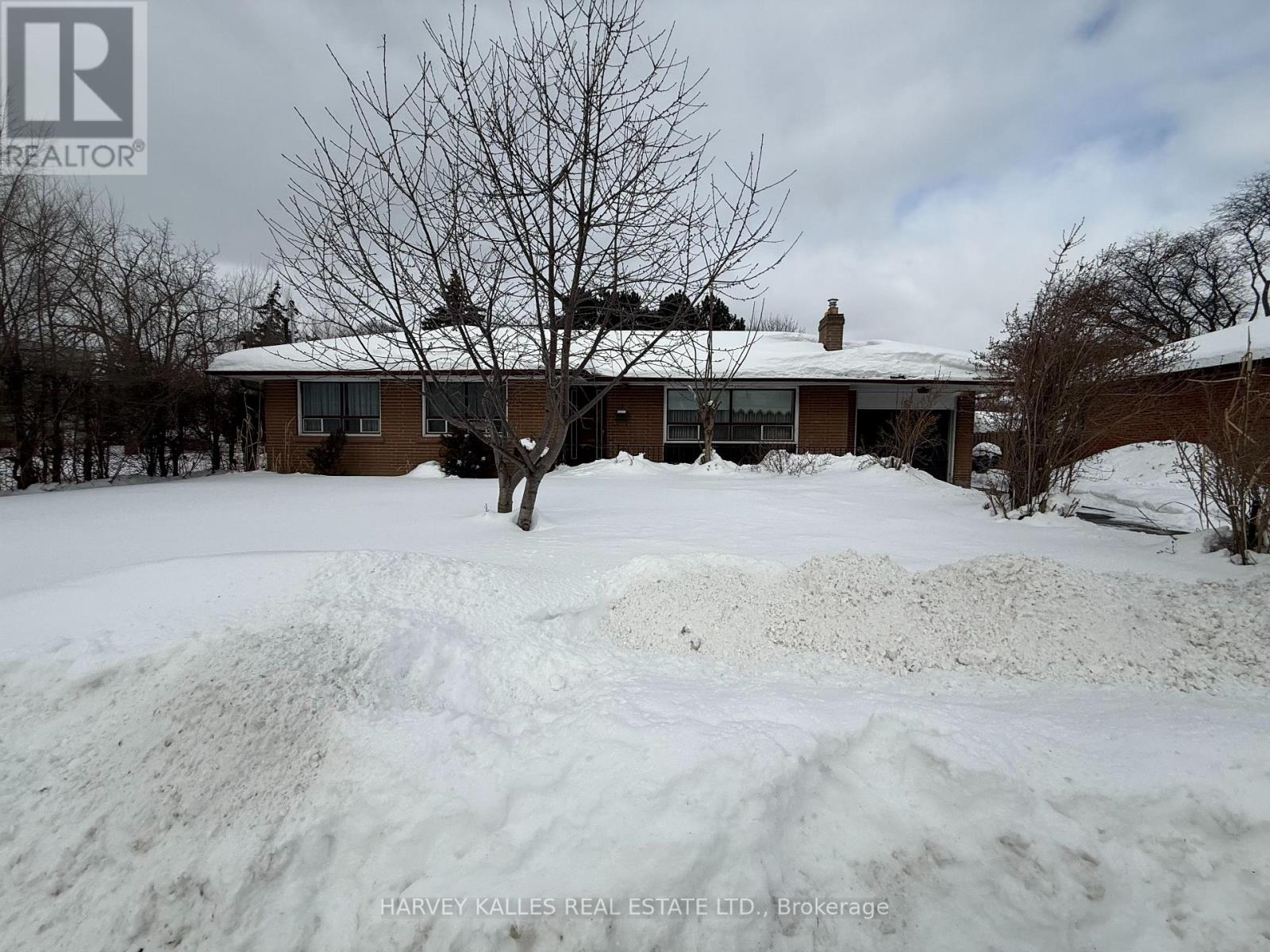 MAIN - 214 DIXON ROAD, Toronto, Ontario