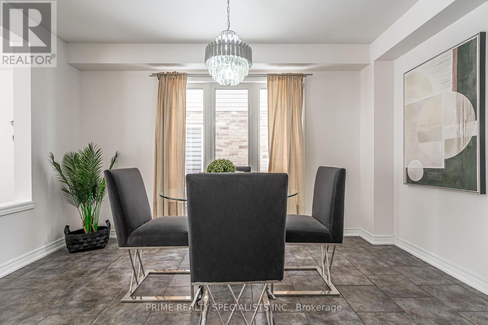 8460 Kelsey Crescent, Niagara Falls, Ontario  L2H 0E6 - Photo 9 - X12744310