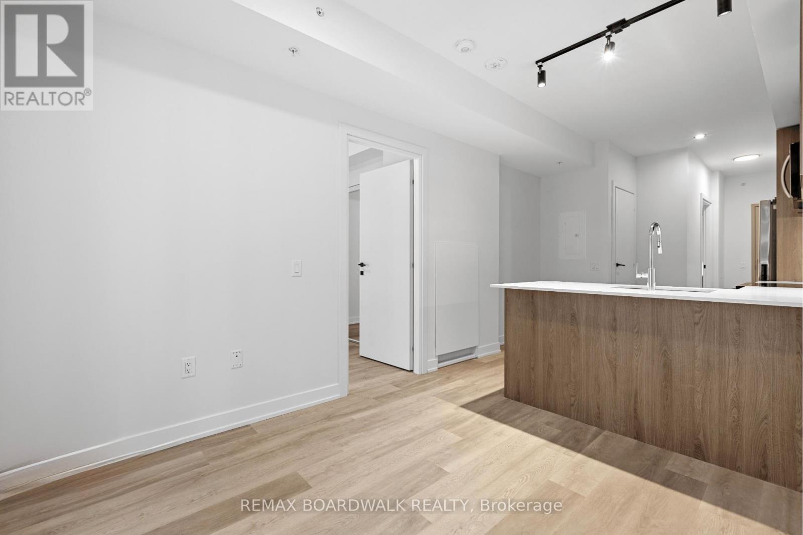 1407 - 400 Alber Street, Ottawa, Ontario K1N 0G6 - Photo 23 - X12744200