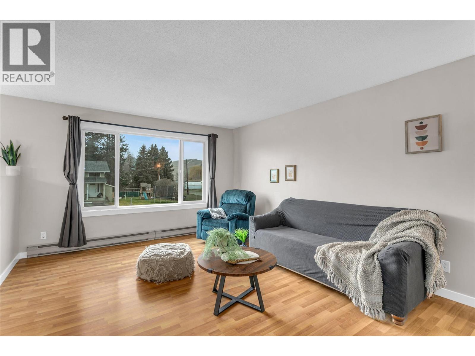 588 Mccurdy Road, Kelowna, British Columbia  V1X 2P5 - Photo 7 - 10374124