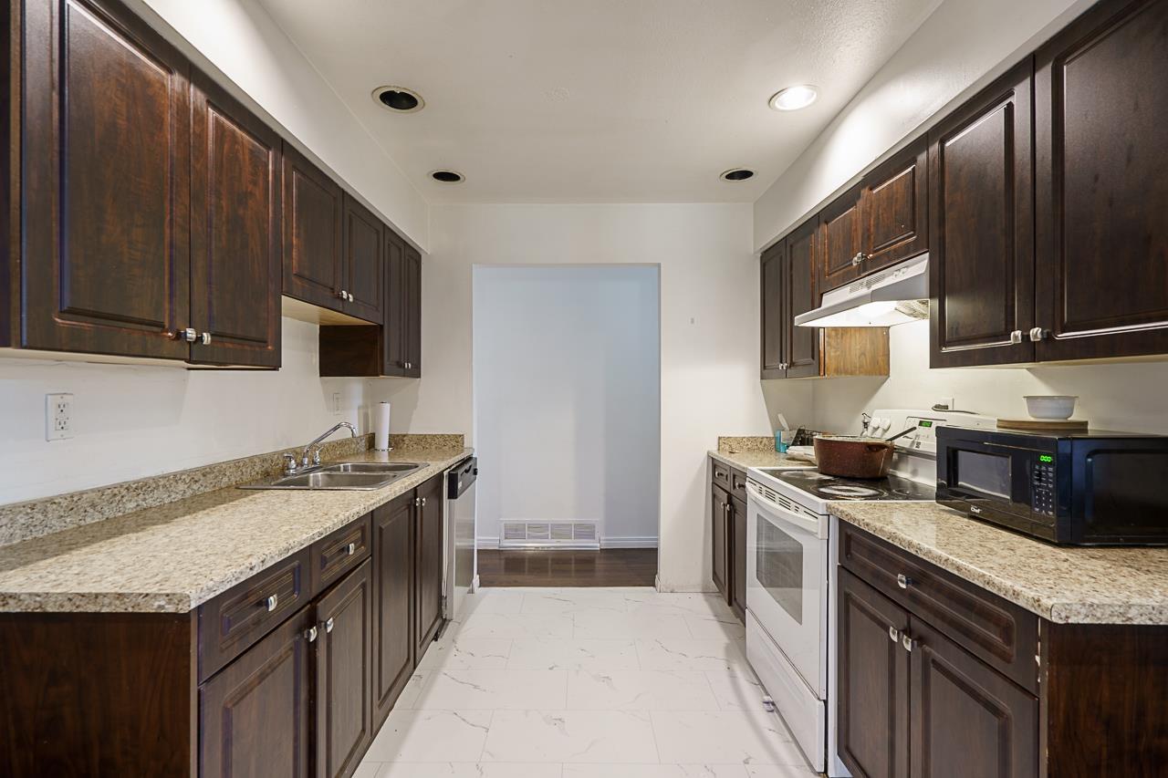 14860 89 Avenue, Surrey, British Columbia  V3R 7C4 - Photo 1 - R3082805