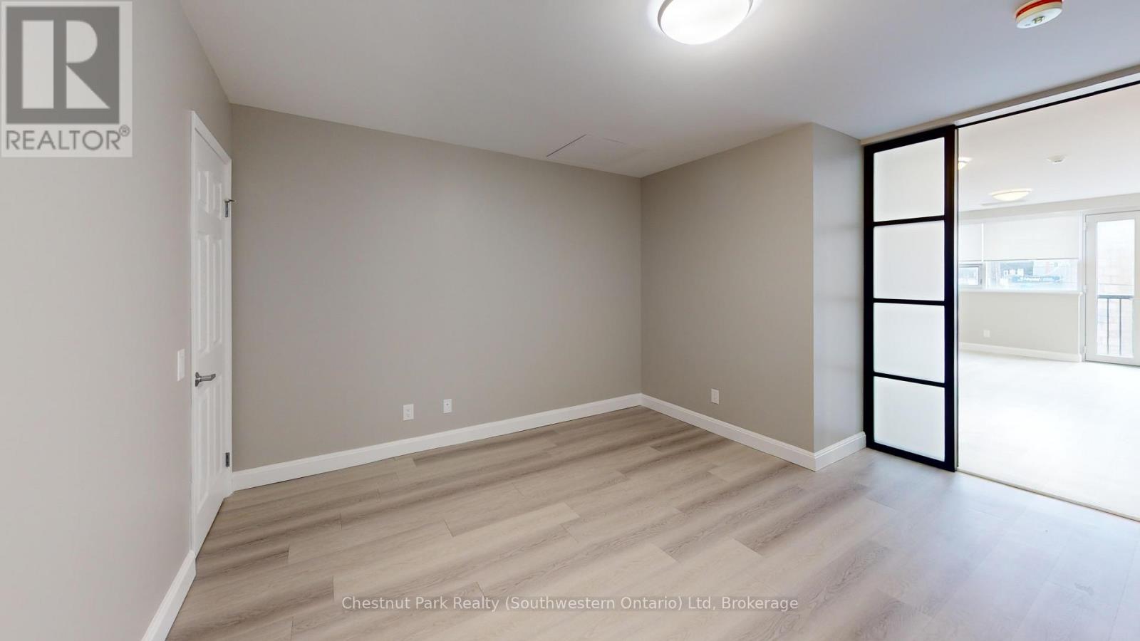 204 - 2 Quebec Street, Guelph, Ontario  N1H 2T2 - Photo 7 - X12744360