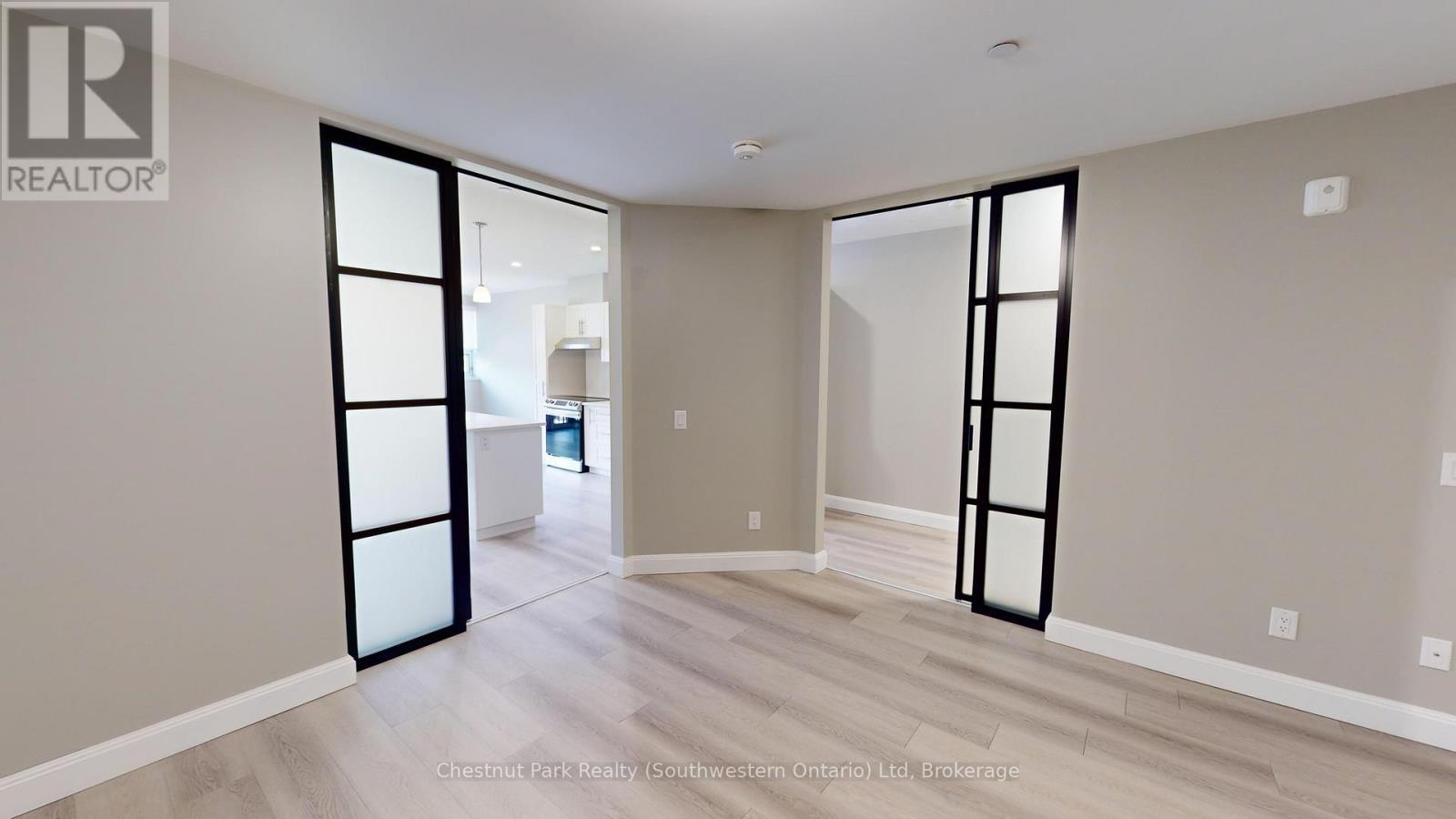 214 - 2 Quebec Street, Guelph (Exhibition Park), Ontario  N1H 2T2 - Photo 11 - X12744364