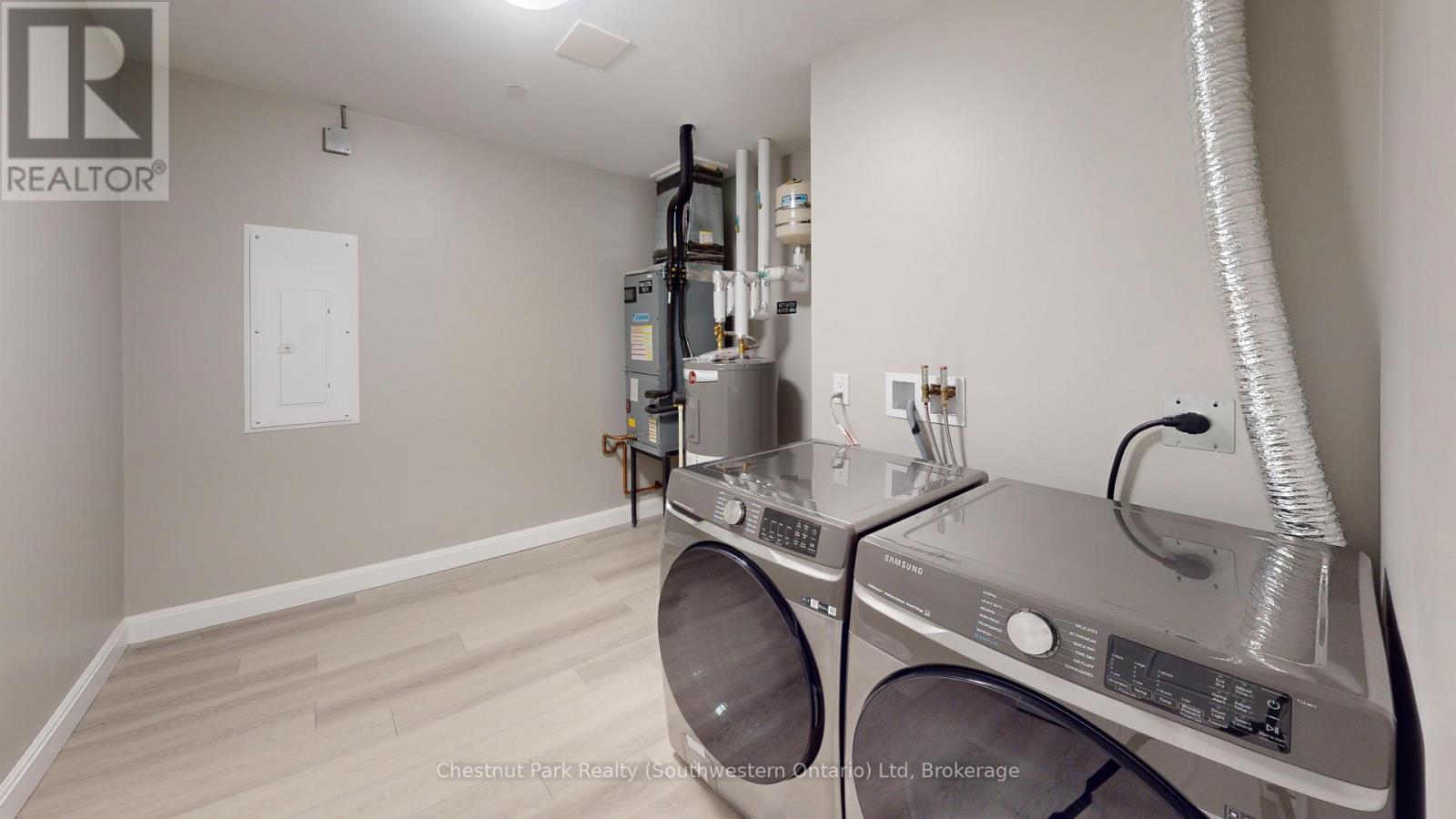 214 - 2 Quebec Street, Guelph (Exhibition Park), Ontario  N1H 2T2 - Photo 5 - X12744364