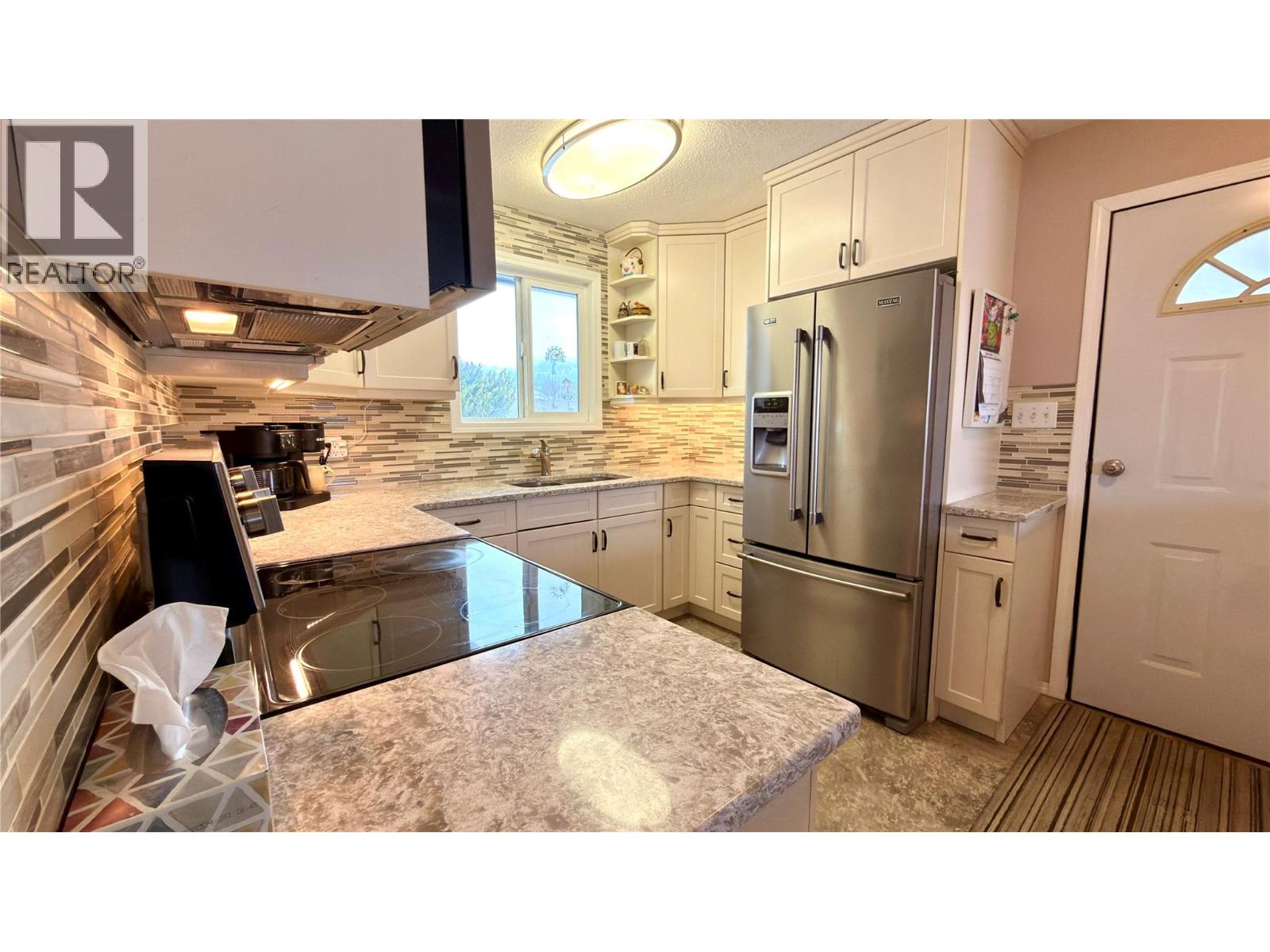 570 Eholt Street, Midway, British Columbia  V0H 1M0 - Photo 22 - 10374397