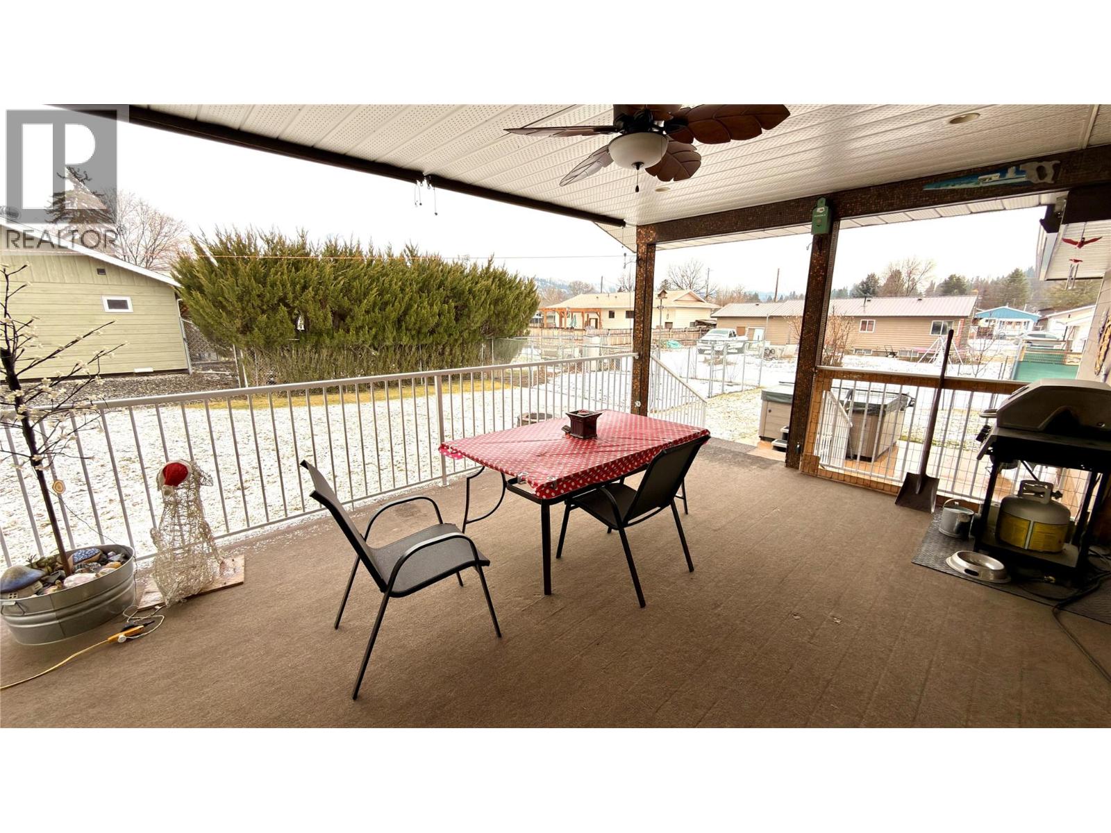 570 Eholt Street, Midway, British Columbia  V0H 1M0 - Photo 15 - 10374397