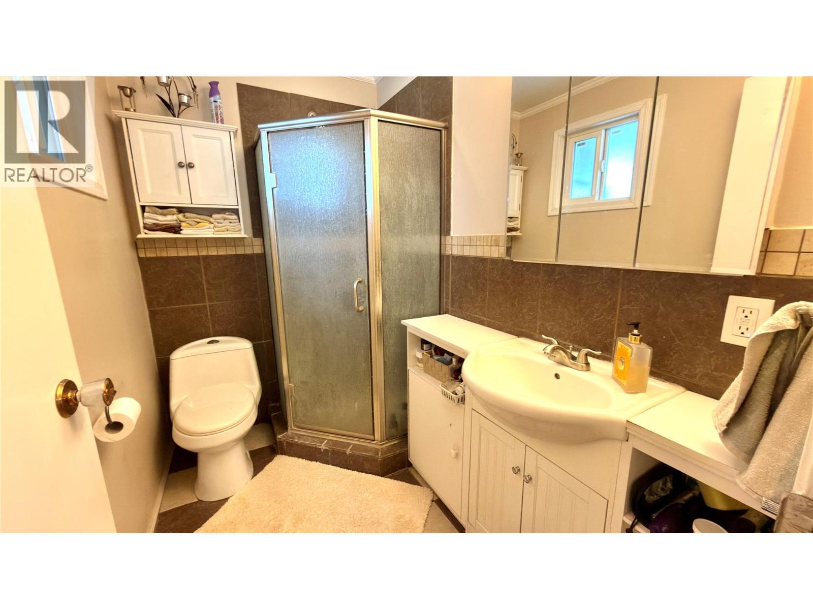 570 Eholt Street, Midway, British Columbia  V0H 1M0 - Photo 37 - 10374397