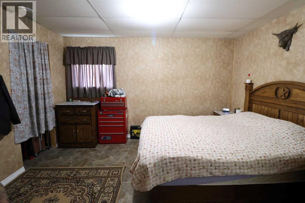 122 Centre St, Enchant, Alberta  T0K 0V0 - Photo 13 - A2276539