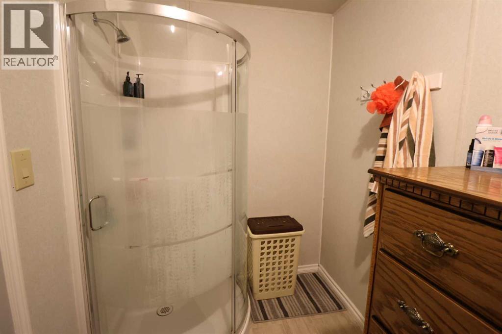 122 Centre St, Enchant, Alberta  T0K 0V0 - Photo 18 - A2276539