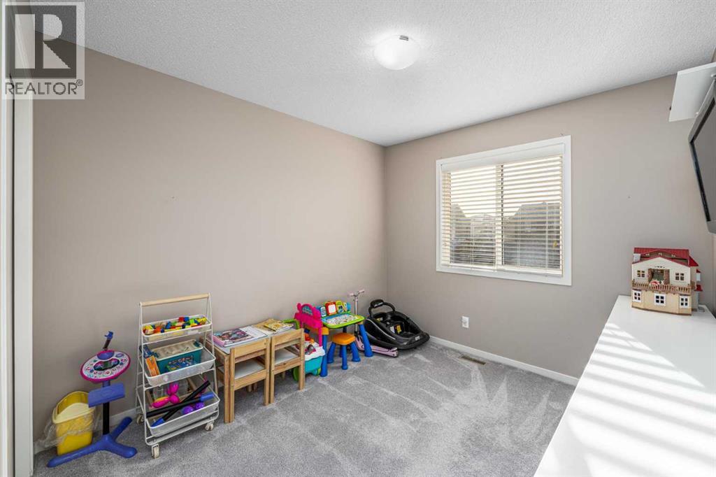 17 Evansridge Circle Nw, Calgary, Alberta  T3P 0H9 - Photo 17 - A2280839