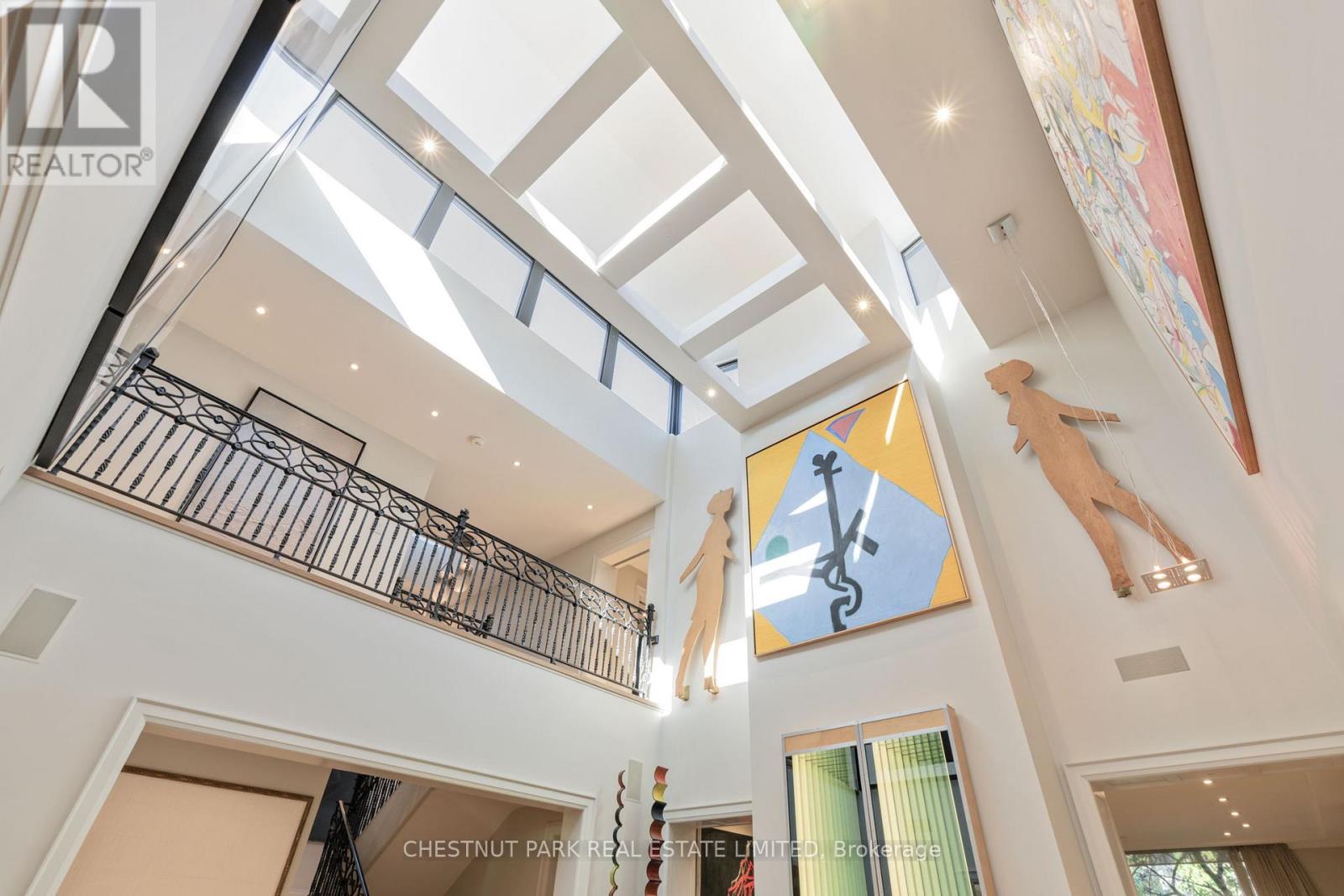 84 Oriole Road, Toronto, Ontario  M4V 2G1 - Photo 9 - C12744342