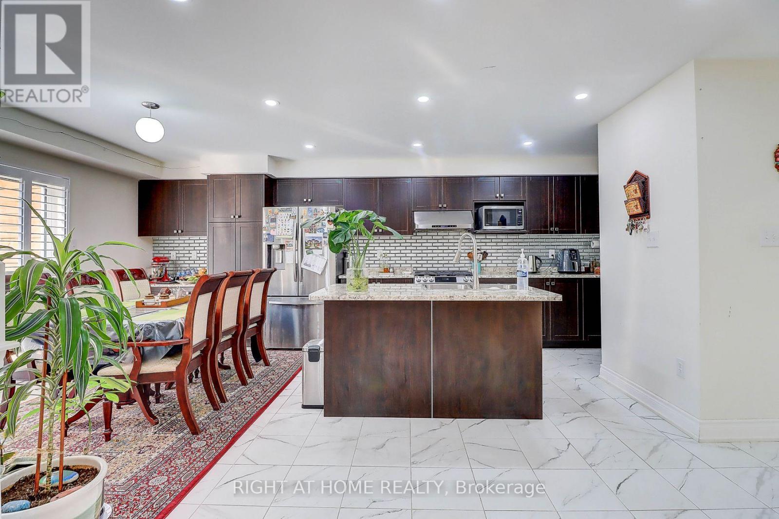 Main - 58 Barnfield Crescent, Ajax, Ontario  L1Z 0T3 - Photo 11 - E12744334