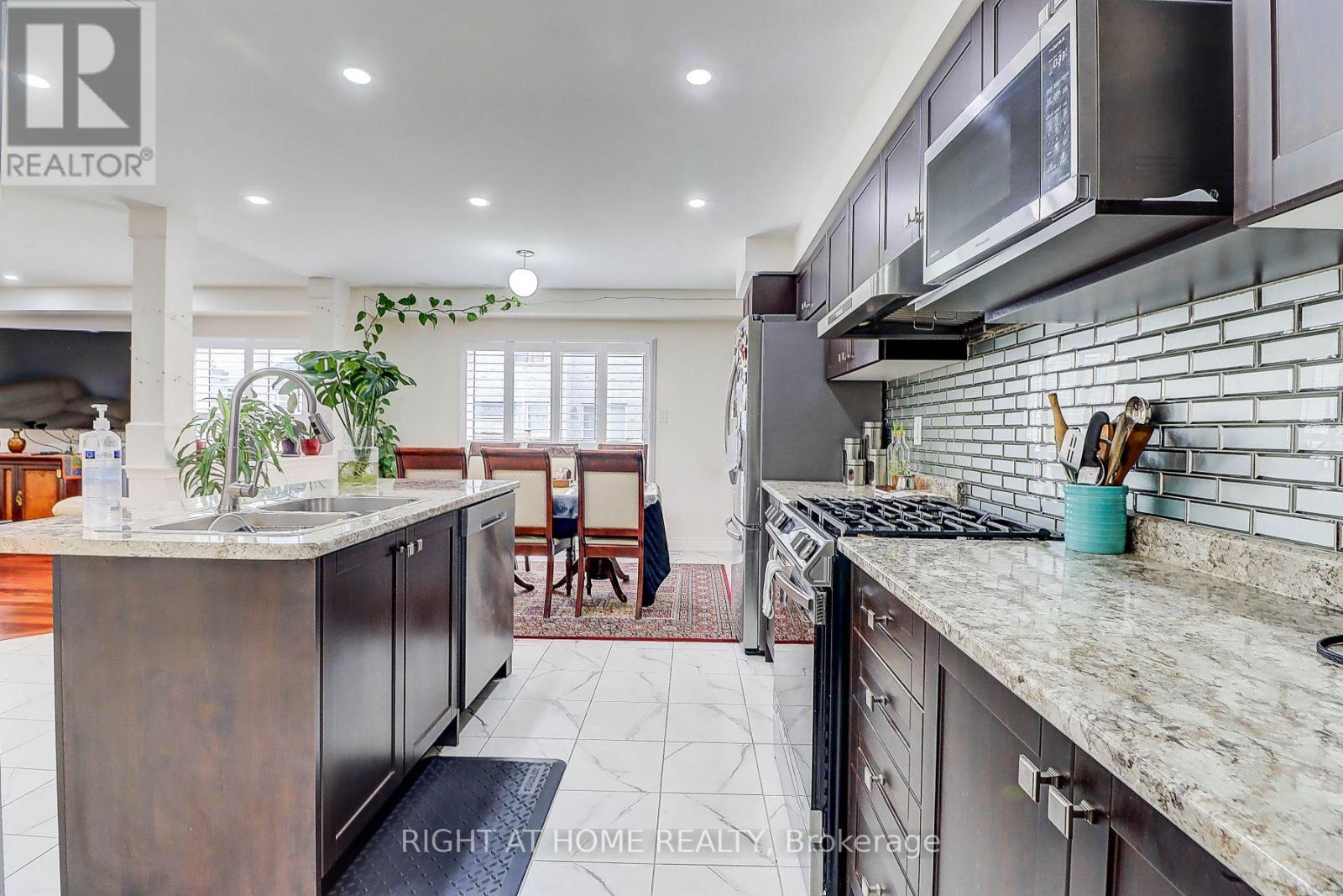 Main - 58 Barnfield Crescent, Ajax, Ontario  L1Z 0T3 - Photo 13 - E12744334