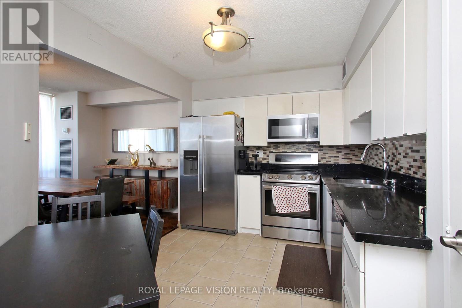 1501 - 75 Graydon Hall Drive, Toronto, Ontario  M3A 3M5 - Photo 11 - C12723262