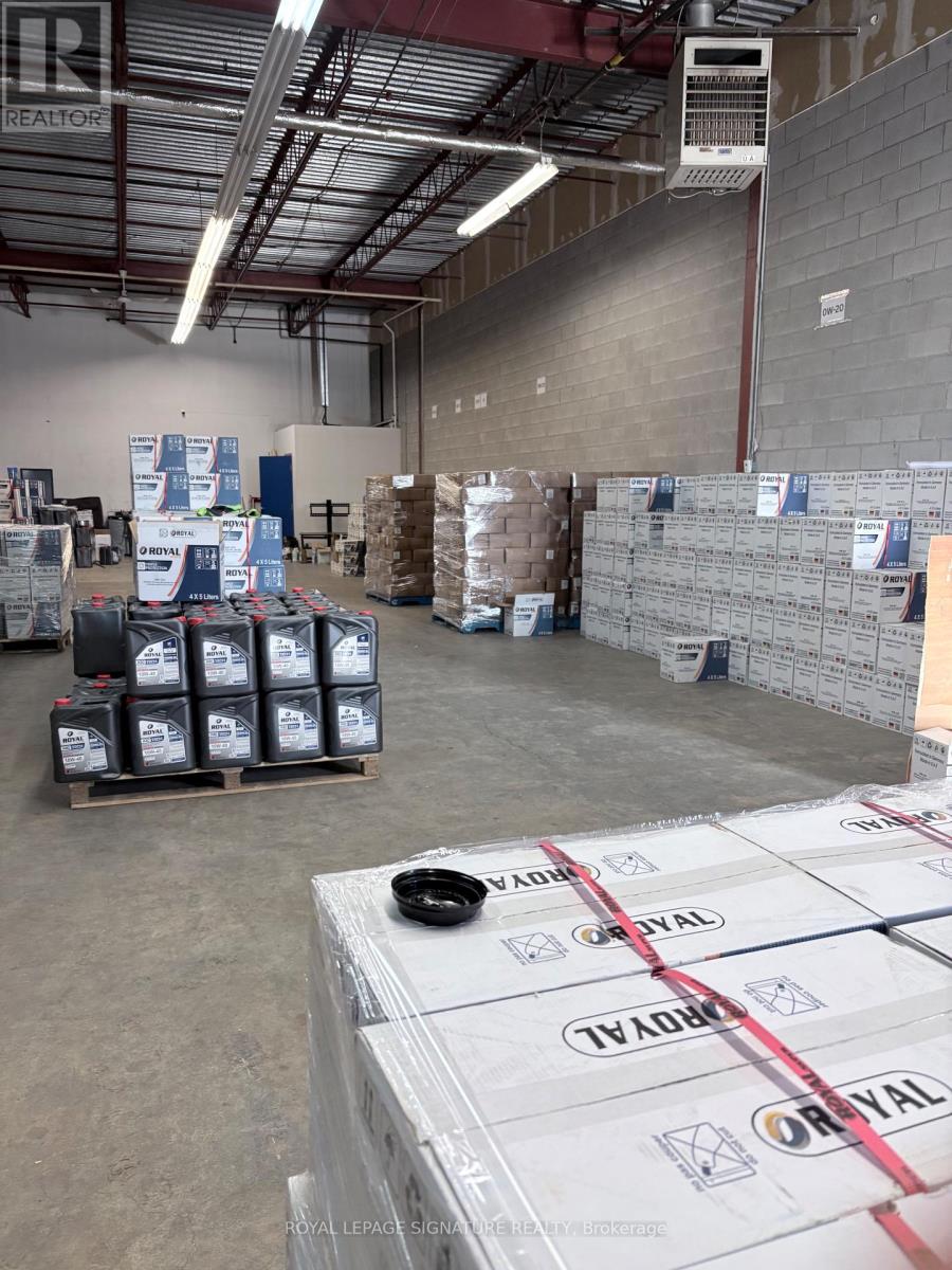 3 - 2798 Thamesgate Drive W, Mississauga, Ontario  L4T 4E8 - Photo 10 - W12744324