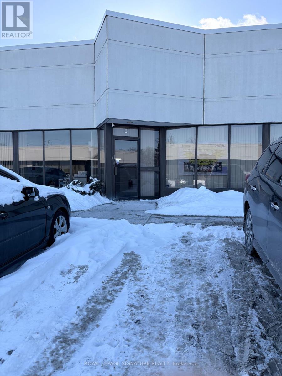 3 - 2798 Thamesgate Drive W, Mississauga, Ontario  L4T 4E8 - Photo 3 - W12744324