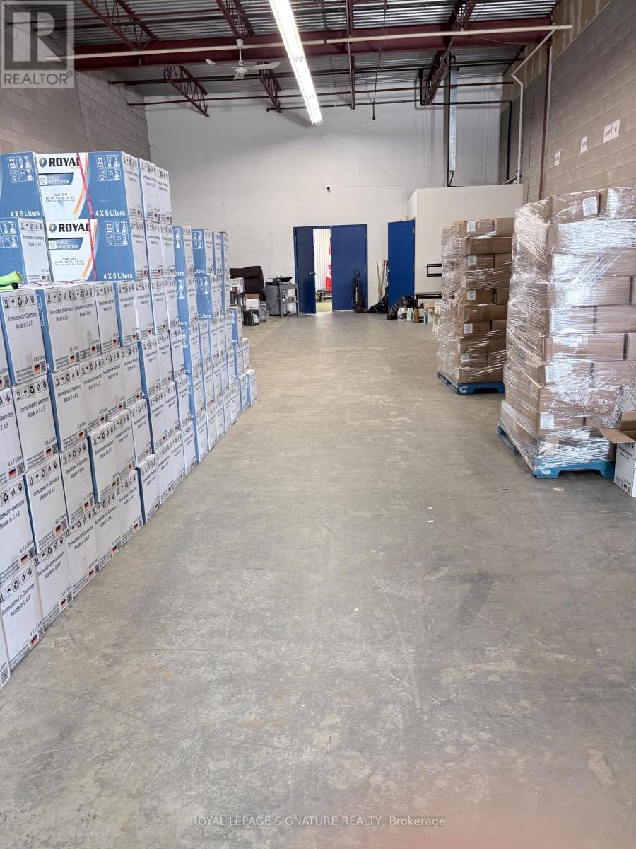 3 - 2798 Thamesgate Drive W, Mississauga, Ontario  L4T 4E8 - Photo 9 - W12744324