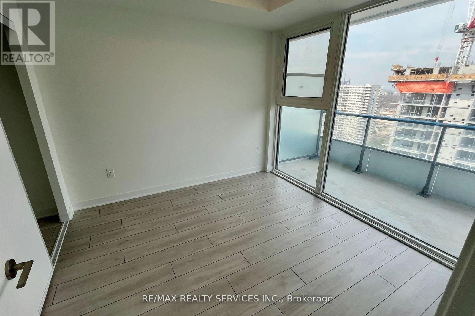 1901 - 260 Malta Avenue, Brampton, Ontario  L6Y 6L7 - Photo 7 - W12744326