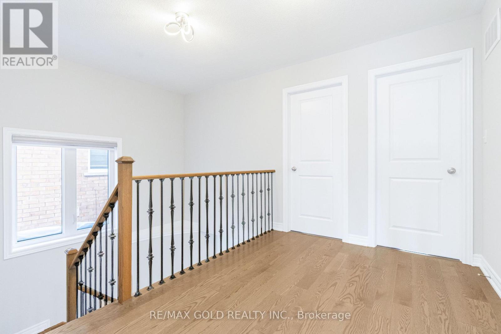 5 Dale Meadows Road, Brampton, Ontario  L7A 4Z9 - Photo 20 - W12744328