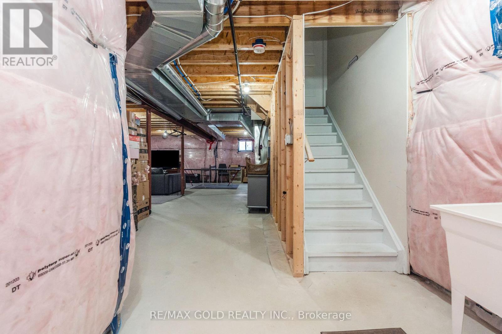 5 Dale Meadows Road, Brampton, Ontario  L7A 4Z9 - Photo 38 - W12744328