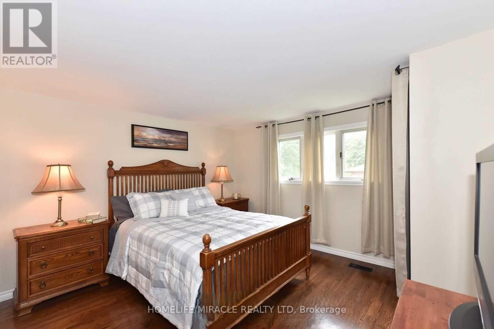 1 Ascot Avenue, Brampton, Ontario  L6T 2P3 - Photo 15 - W12744354