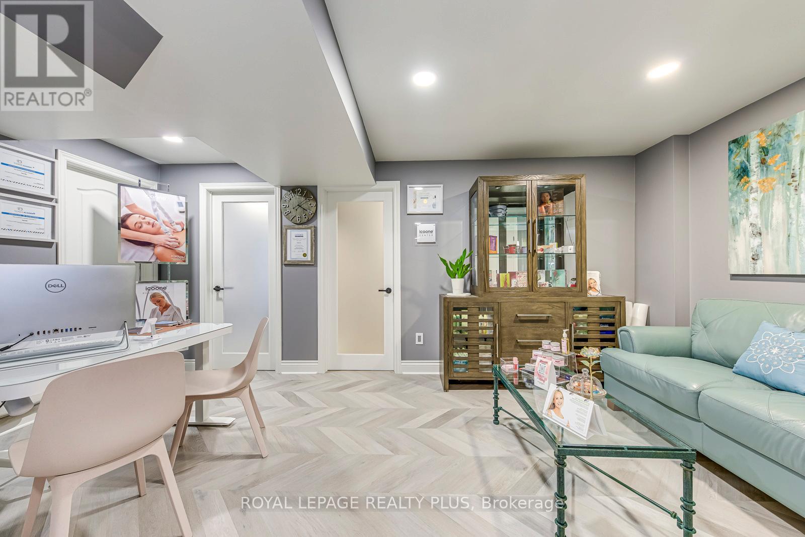 509 Crimson Oak Trail, Oakville, Ontario  L6H 7A3 - Photo 33 - W12744358