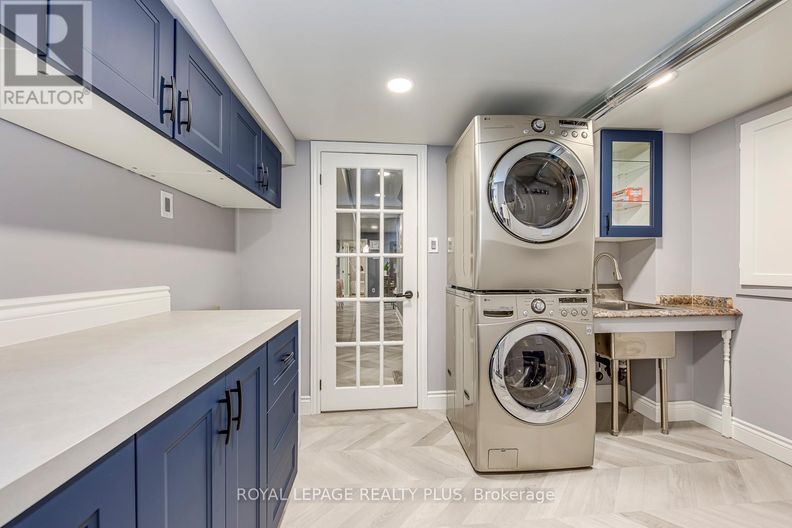 509 Crimson Oak Trail, Oakville, Ontario  L6H 7A3 - Photo 36 - W12744358