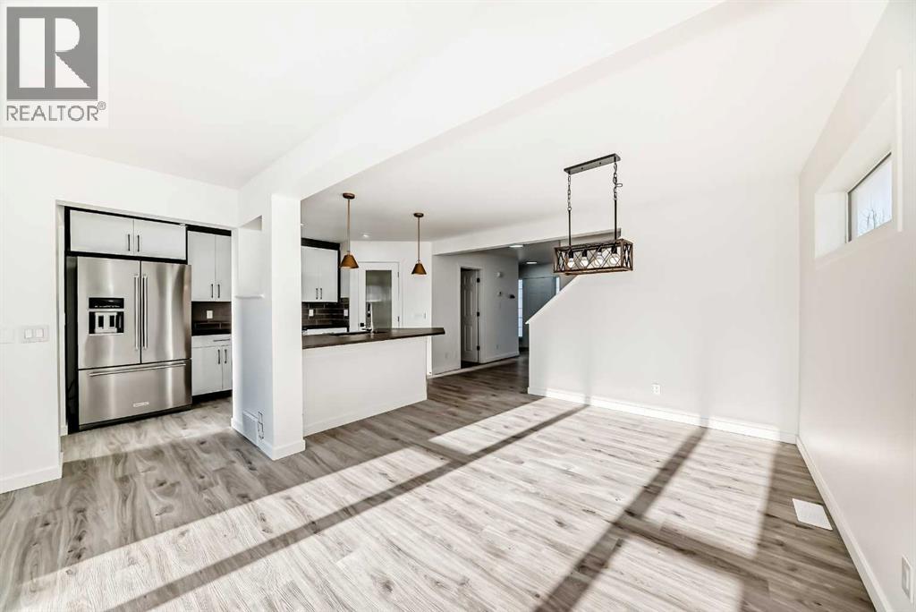 99 Saddlecrest Way Ne, Calgary, Alberta  T3J 5N1 - Photo 9 - A2276076