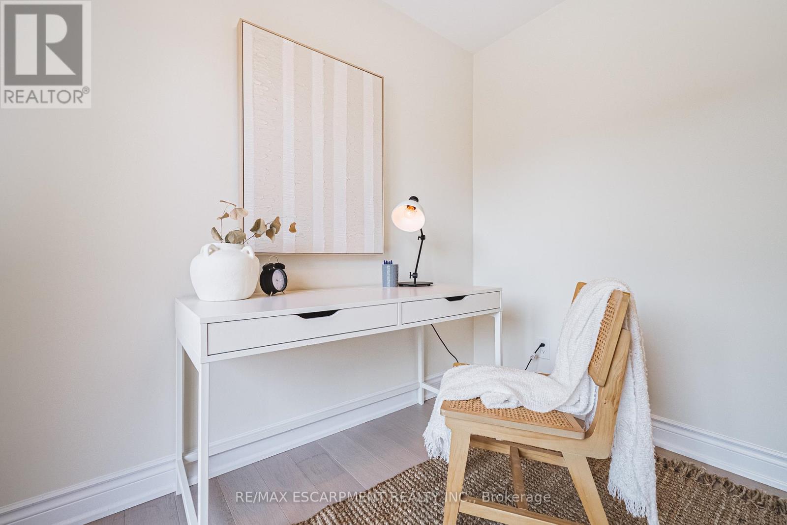 131 Welbourn Drive, Hamilton, Ontario  L9A 3N5 - Photo 19 - X12744352