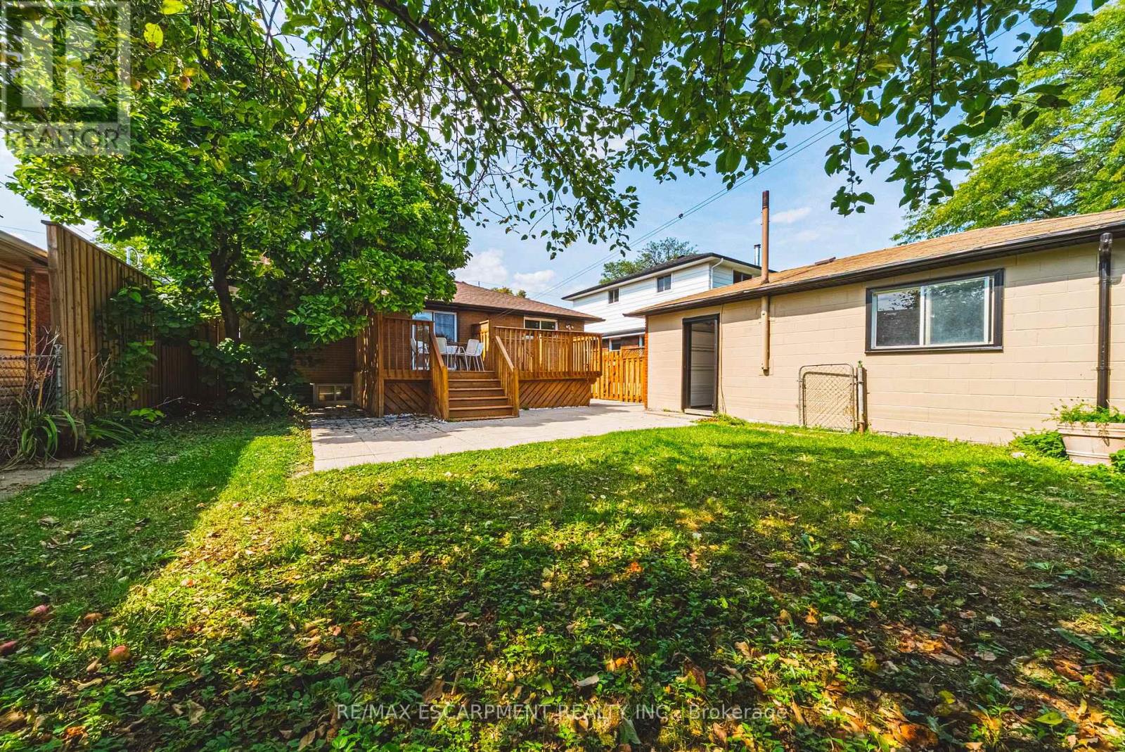 131 Welbourn Drive, Hamilton, Ontario  L9A 3N5 - Photo 35 - X12744352