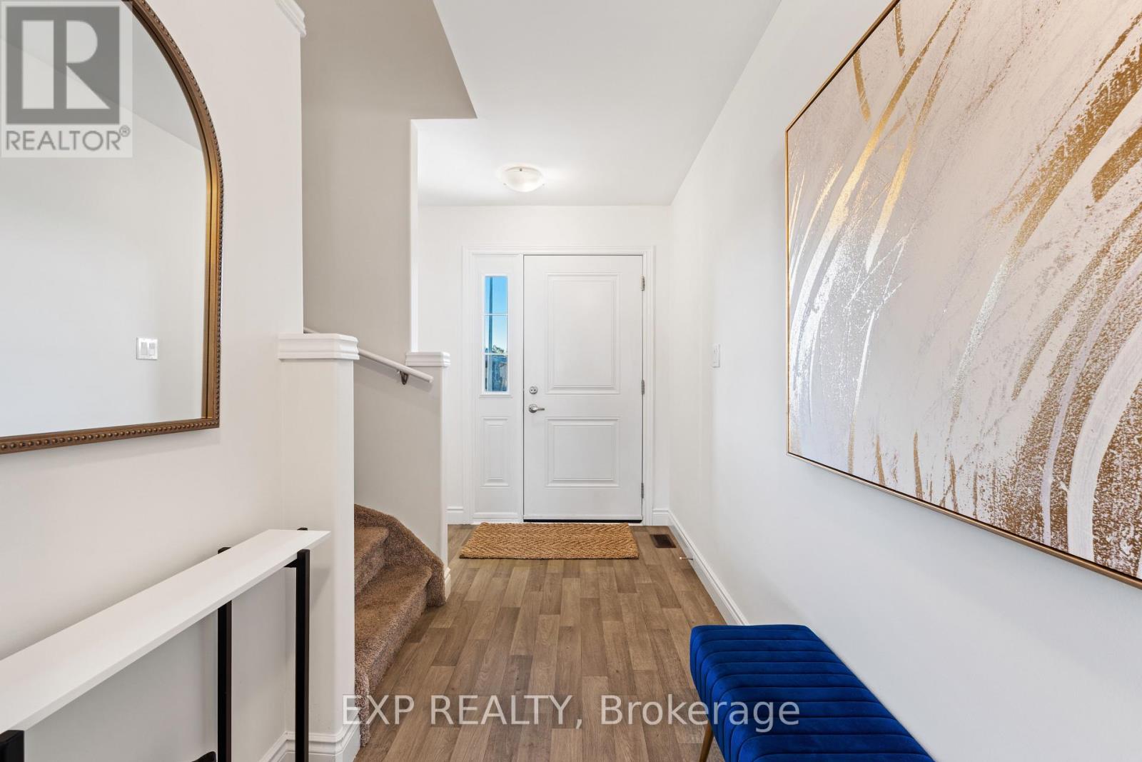 10 Cobblestone Street, Belleville (Belleville Ward), Ontario  K8P 0E4 - Photo 4 - X12690032