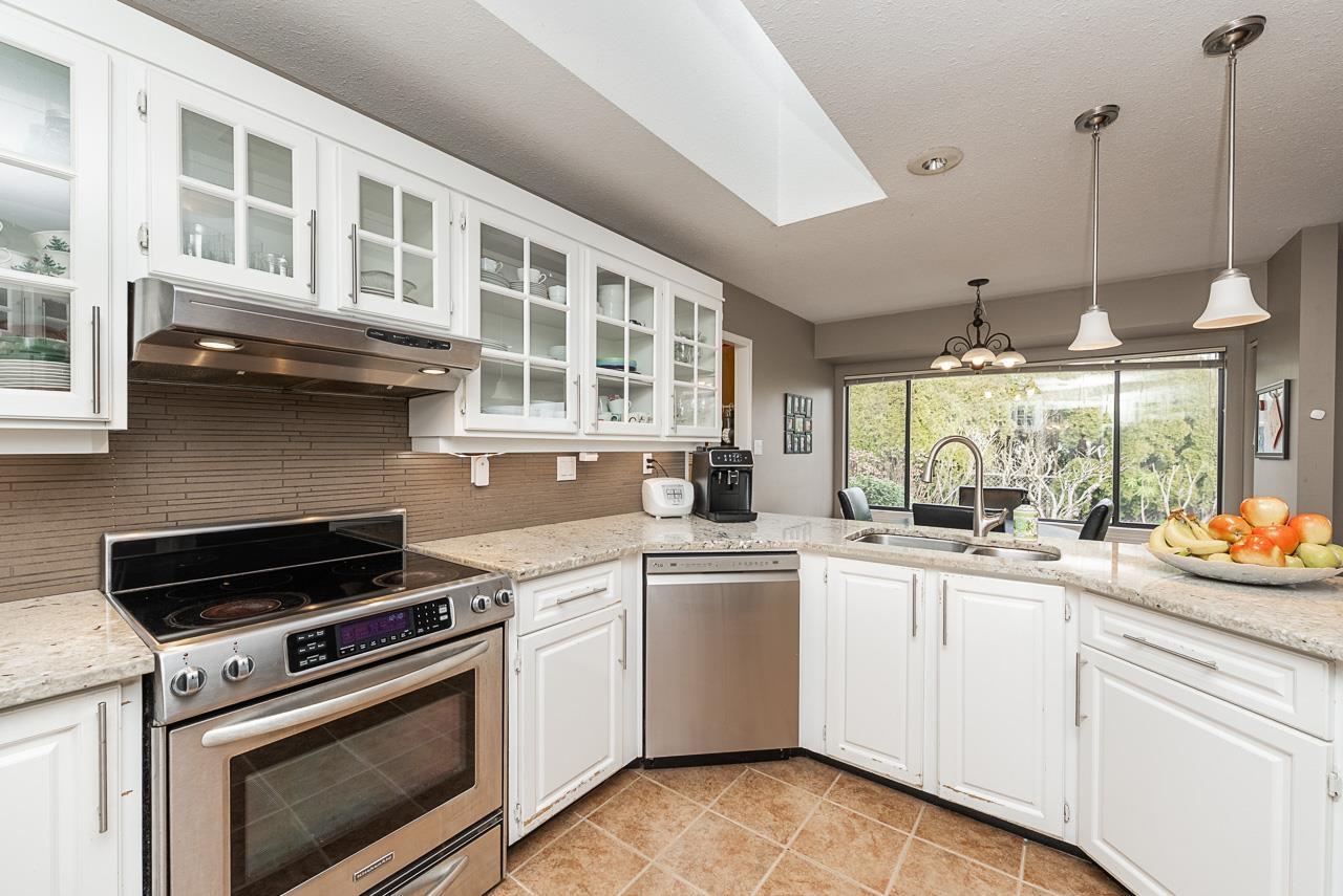 5690 W Sunrise Crescent, Surrey, British Columbia  V3S 7M4 - Photo 10 - R3084505