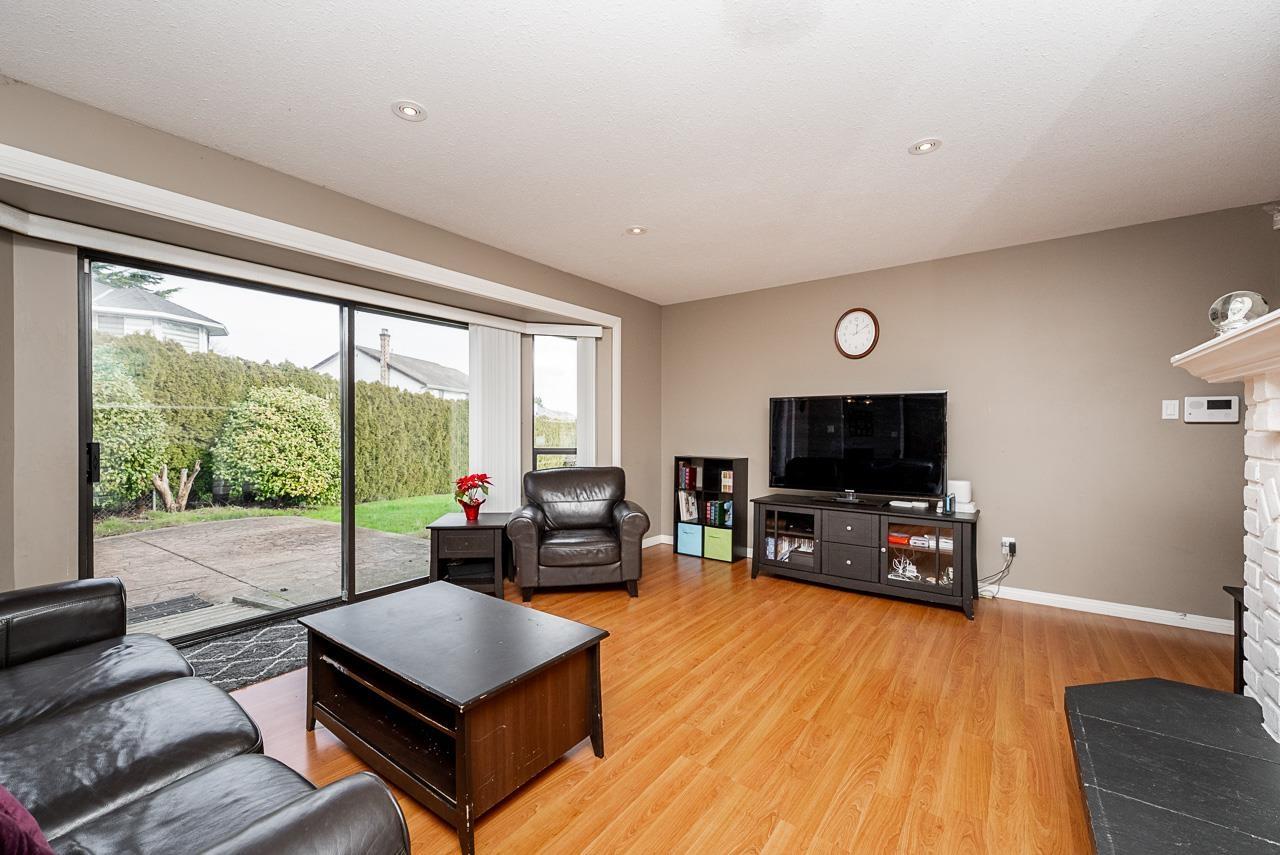 5690 W Sunrise Crescent, Surrey, British Columbia  V3S 7M4 - Photo 7 - R3084505