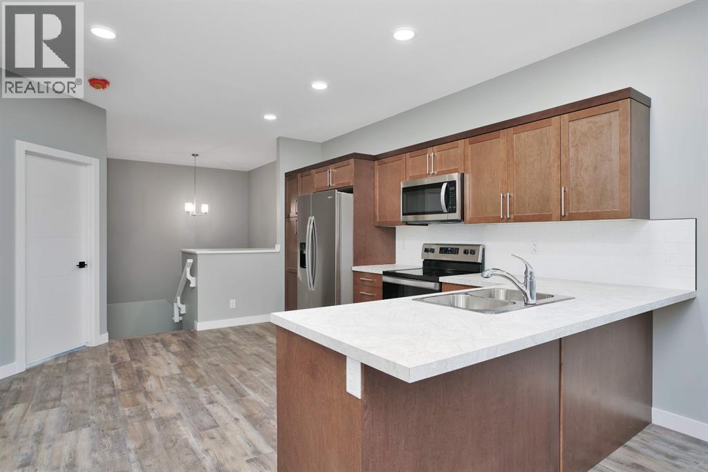 112 Hinshaw Drive, Sylvan Lake, Alberta  T4S 0N3 - Photo 6 - A2274478