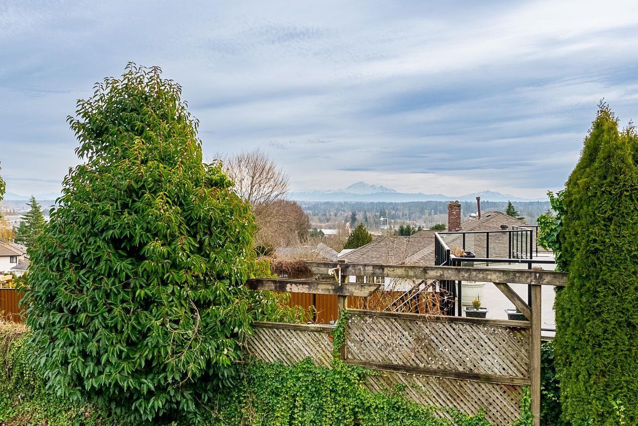 5690 W Sunrise Crescent, Surrey, British Columbia  V3S 7M4 - Photo 26 - R3084505