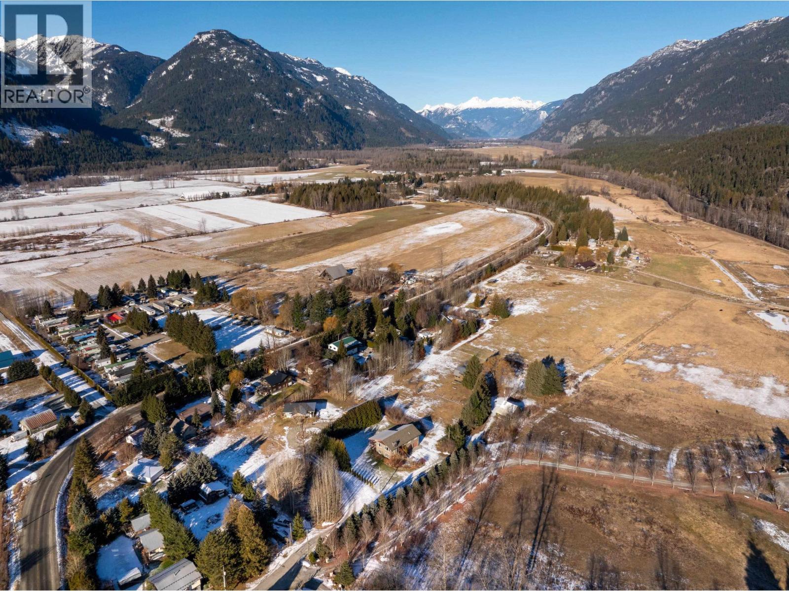 Lot 3 Anderson Road, Pemberton, British Columbia  V0N 2L2 - Photo 3 - R3085077