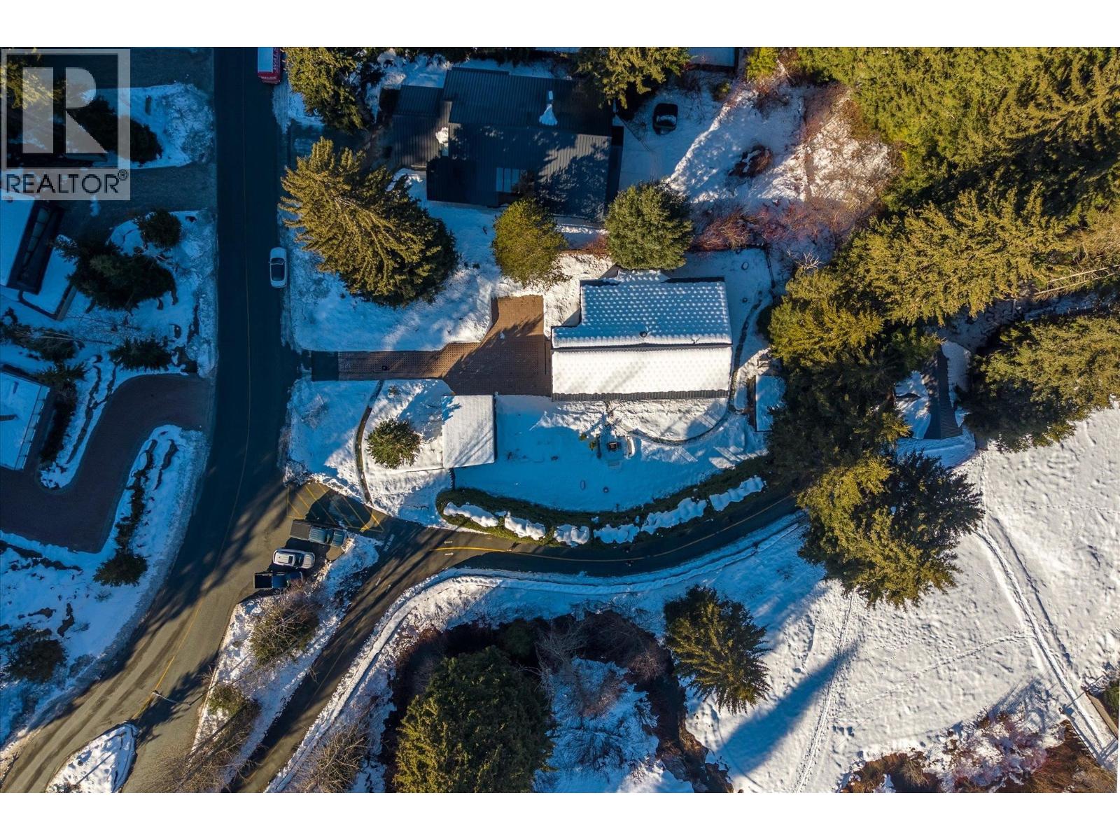 6818 Beaver Lane, Whistler, British Columbia  V8E 0C5 - Photo 38 - R3085058