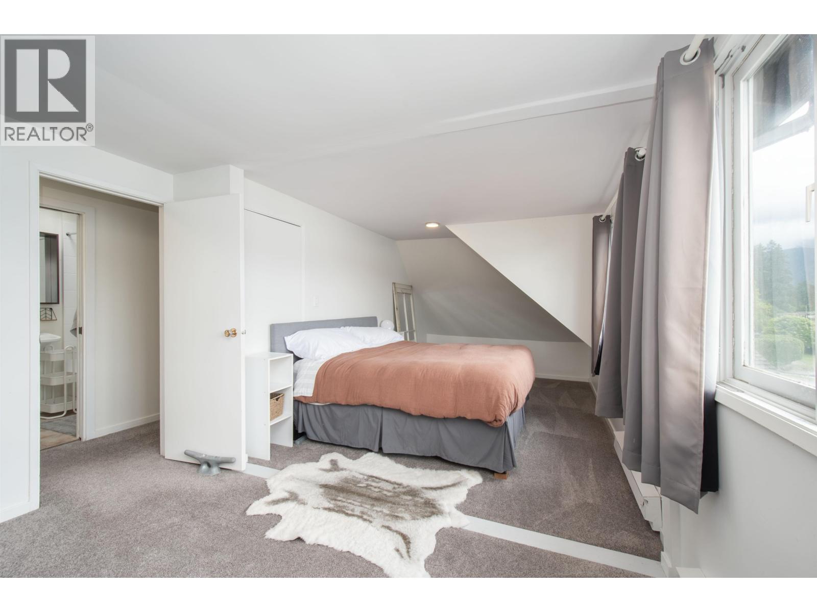 5293 Indian River Drive, North Vancouver, British Columbia  V7G 2T6 - Photo 20 - R3085070